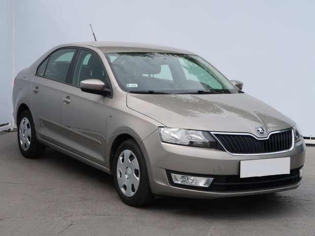 Škoda Rapid 2013