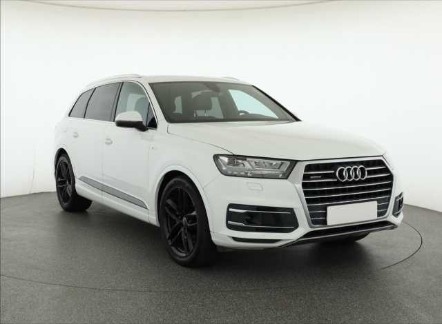 Audi Q7 2015