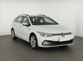 Volkswagen Golf - 2023