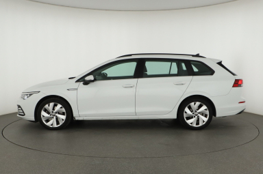Volkswagen Golf - 2023
