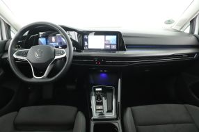 Volkswagen Golf - 2023