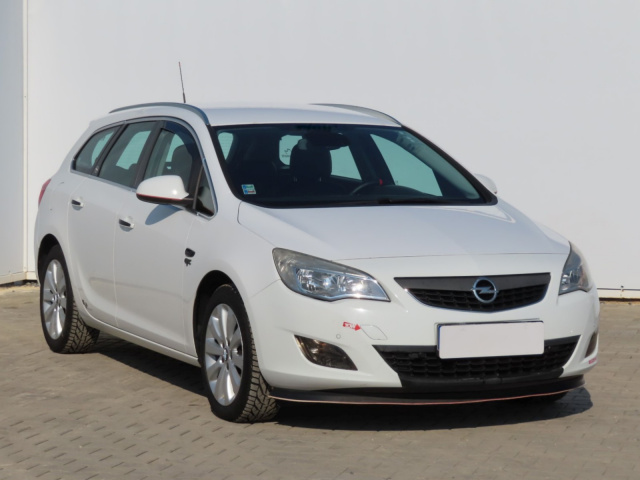 Opel Astra 2015