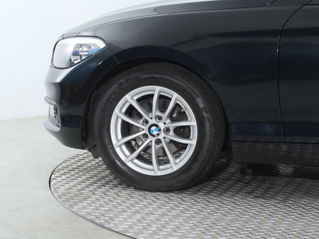 BMW 1