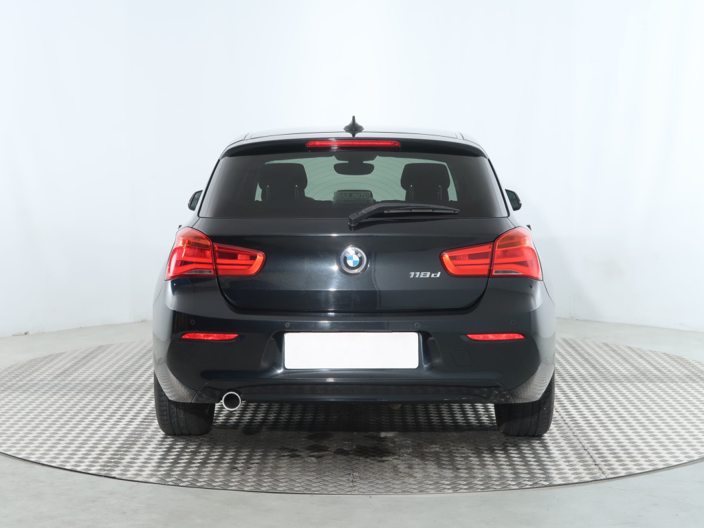 BMW 1