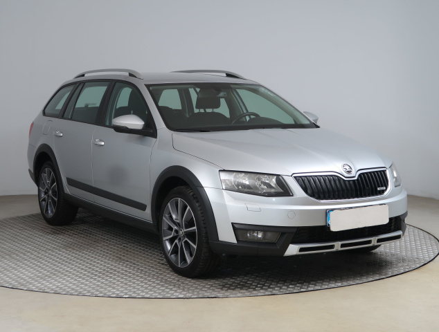 Škoda Octavia Scout 2016