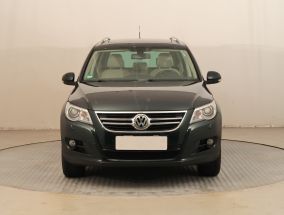 Volkswagen Tiguan - 2010