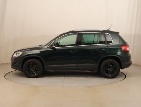 Volkswagen Tiguan - 2010