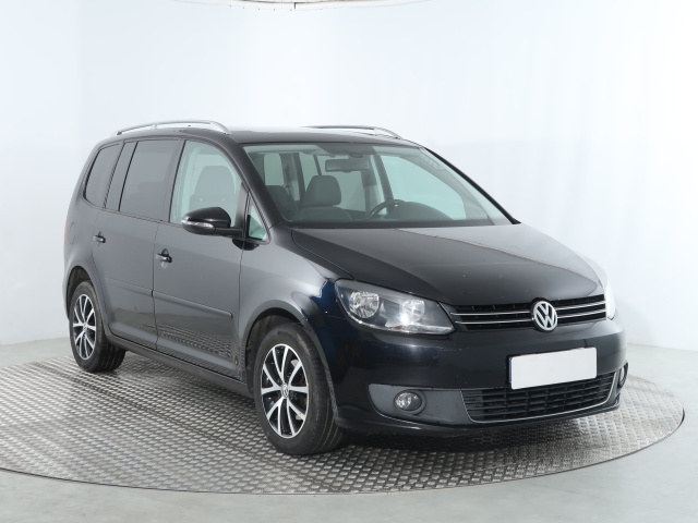 Volkswagen Touran 2011