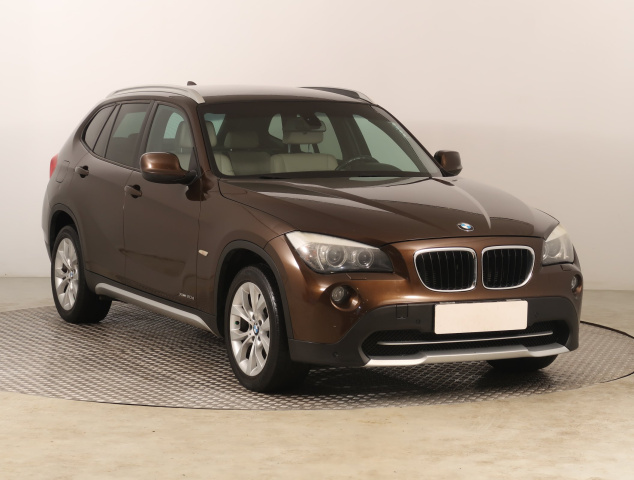 BMW X1 2011