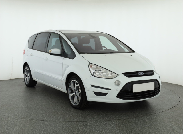 Ford S-Max 2011