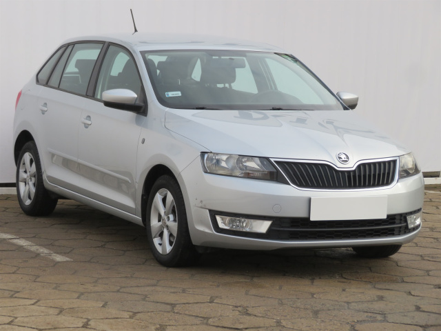 Škoda Rapid Spaceback 2014