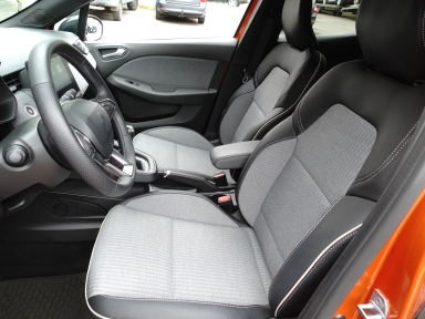 Renault Clio - 2024