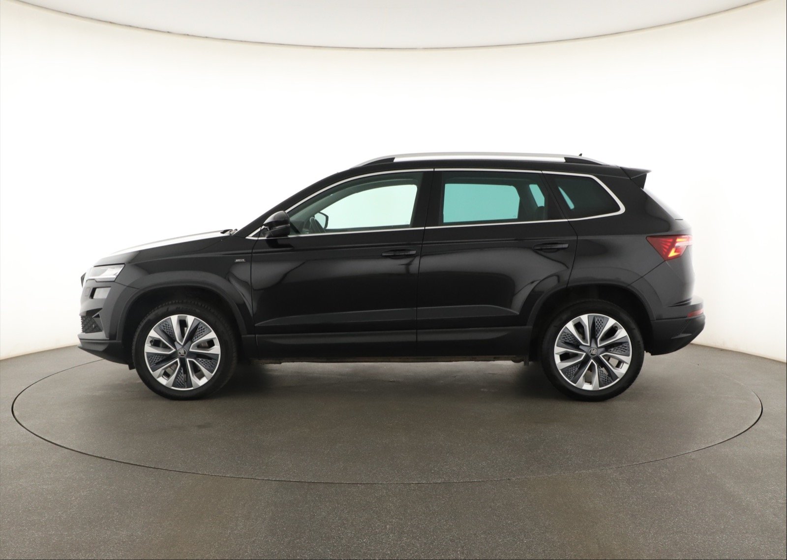 Škoda Karoq - 2025