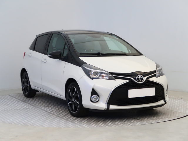 Toyota Yaris 2016