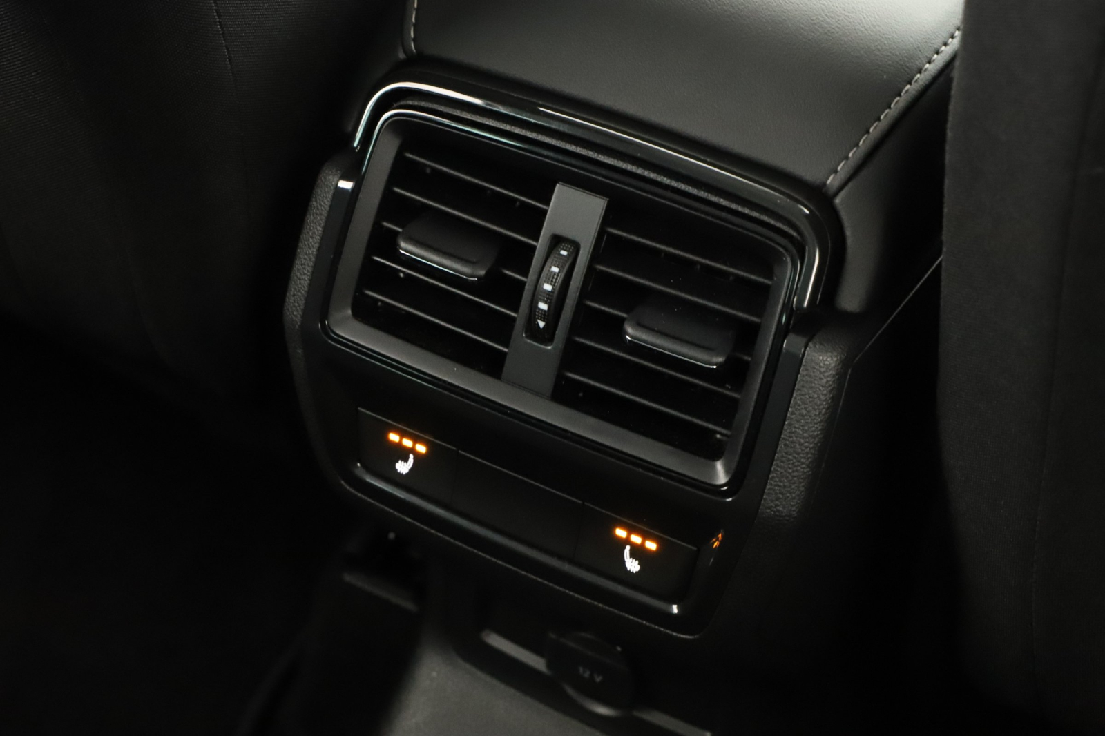 Škoda Karoq - 2025