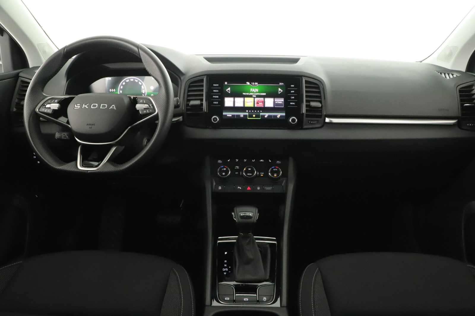 Škoda Karoq - 2025