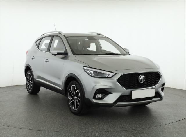 MG ZS SUV 2023