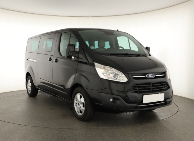 Ford Tourneo Custom 2016