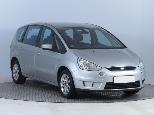 Ford S-Max 2012