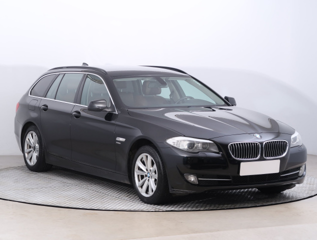 BMW 5 2011