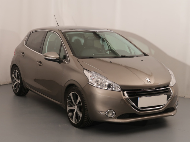 Peugeot 208 2013