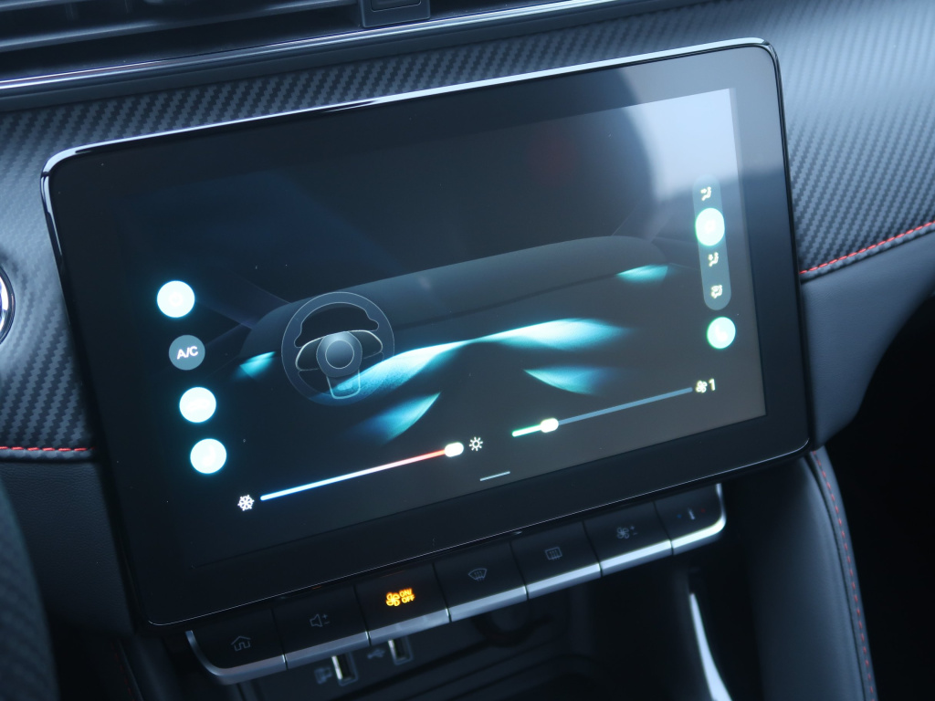 MG ZS SUV