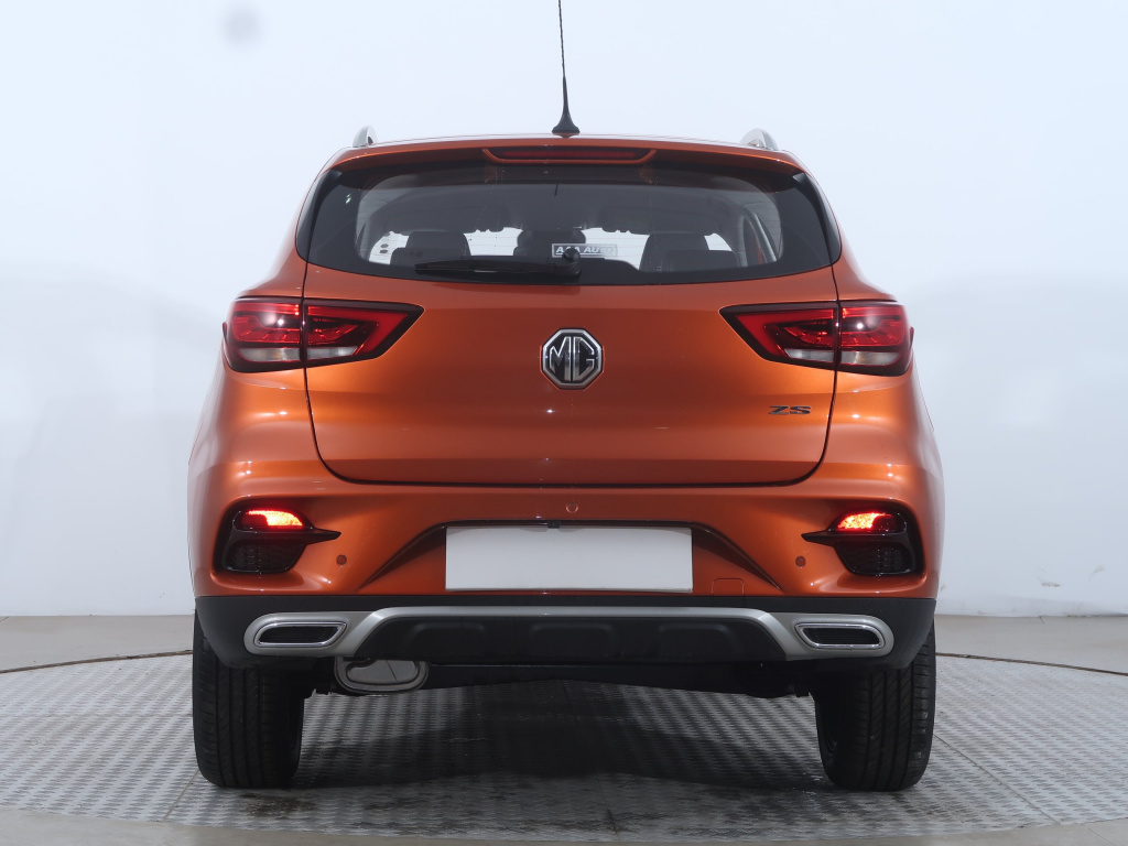 MG ZS SUV