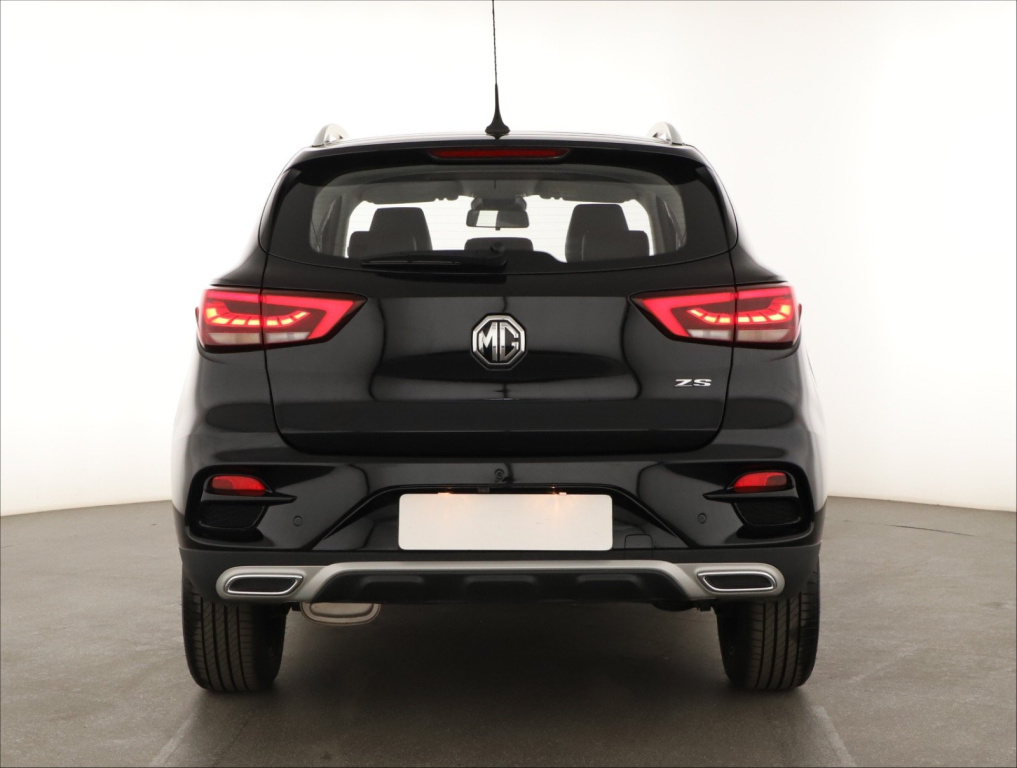 MG ZS SUV