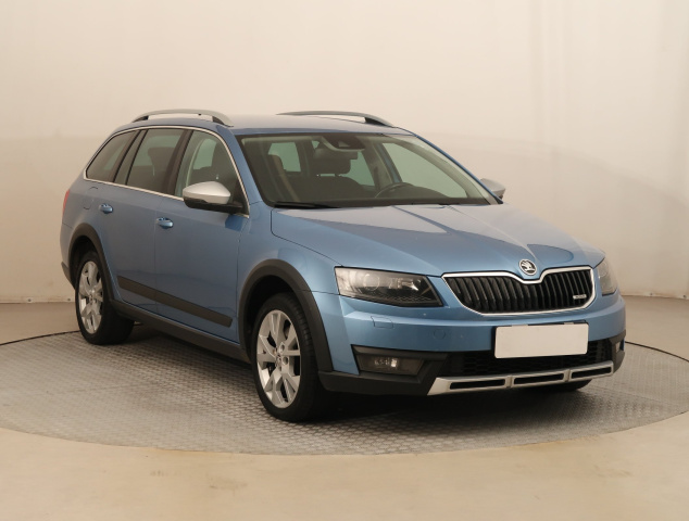 Škoda Octavia Scout 2015