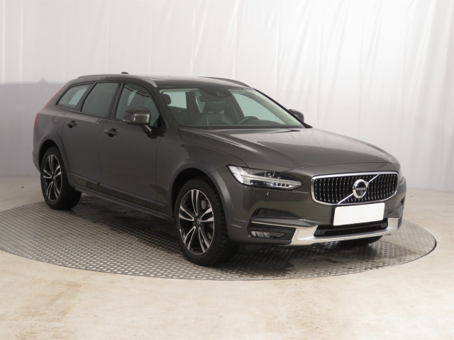 Volvo V90 Cross Country 2018