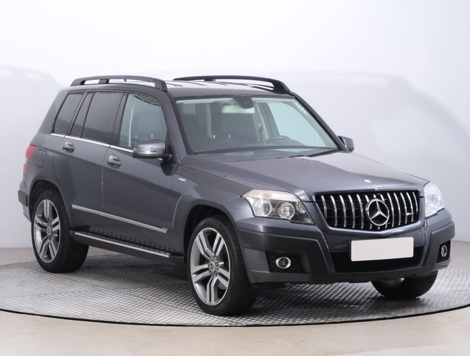 Mercedes-Benz GLK - 2011
