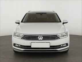 Volkswagen Passat - 2016