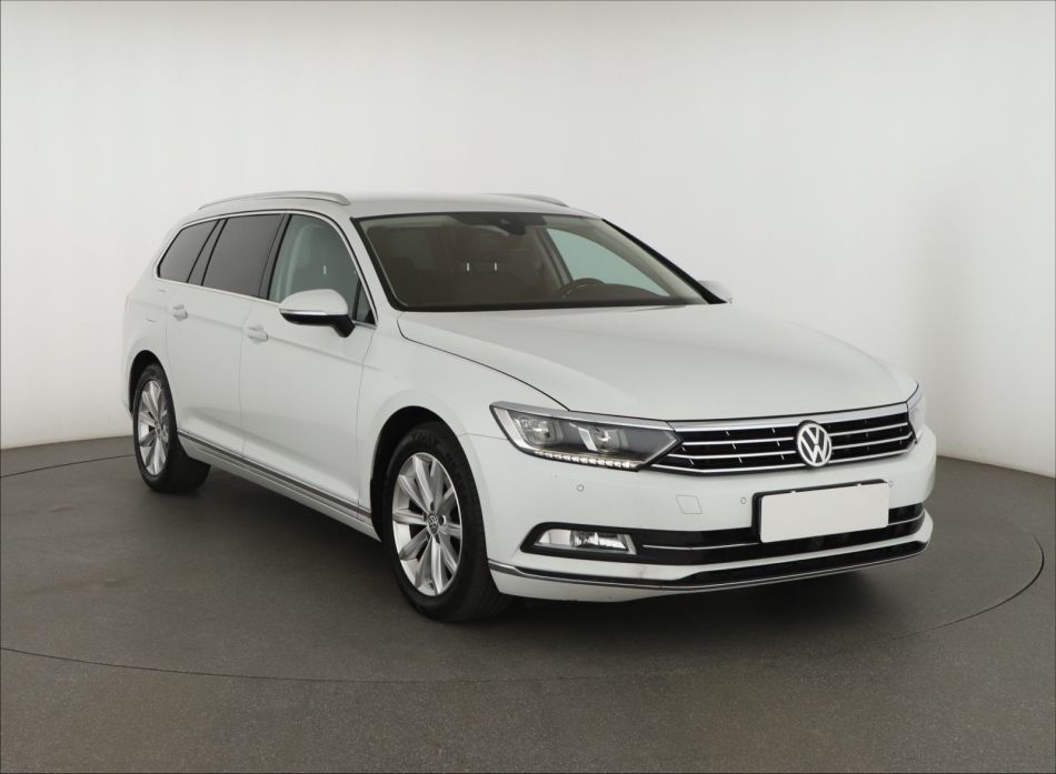 Volkswagen Passat - 2016