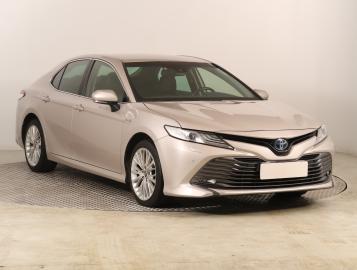 Toyota Camry, 2019