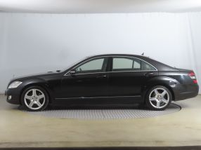 Mercedes-Benz S - 2005