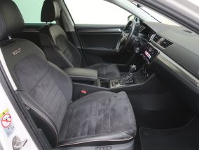 Škoda Superb - 2021