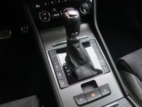 Škoda Superb - 2021