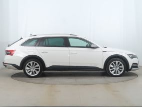 Škoda Superb - 2021