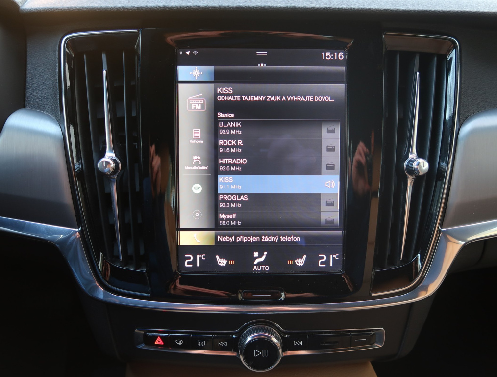 Volvo V90 Cross Country