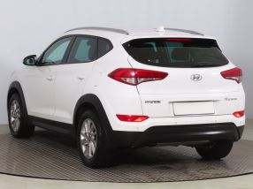 Hyundai Tucson - 2015
