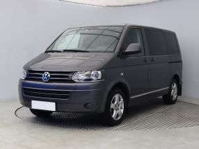 Volkswagen Transporter - 2011