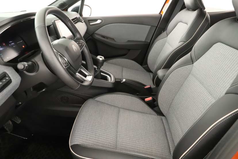 Renault Clio, 2024