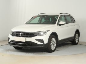 Volkswagen Tiguan - 2021
