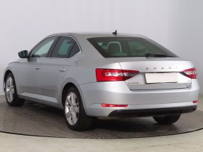 Skoda Superb - 2021