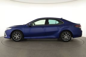 Toyota Camry - 2023