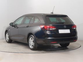 Opel Astra - 2020