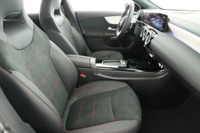 Mercedes-Benz CLA - 2025