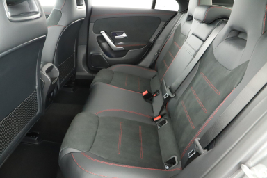 Mercedes-Benz CLA - 2025