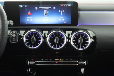 Mercedes-Benz CLA - 2025