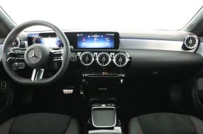 Mercedes-Benz CLA - 2025